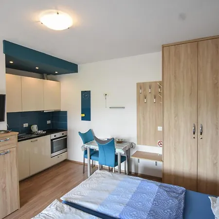 Apartmaji Sobe Zvezda * Pobegi