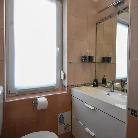 דירה Apartmaji Sobe Zvezda