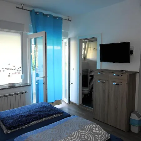 Apartmaji Sobe Zvezda