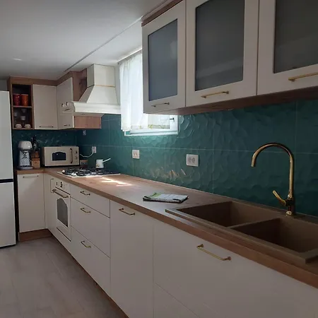 Apartmaji Sobe Zvezda