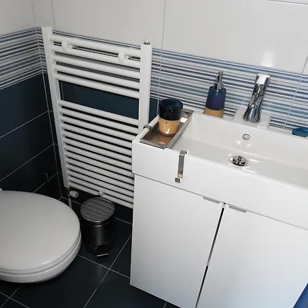 דירה Apartmaji Sobe Zvezda