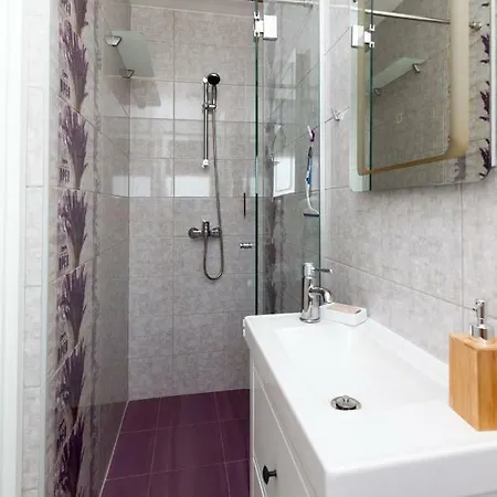 Apartmaji Sobe Zvezda Pobegi