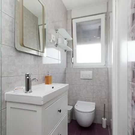 Apartmaji Sobe Zvezda Apartment *