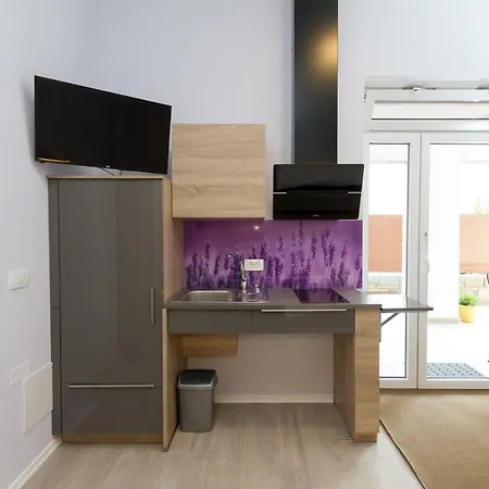 Apartmaji Sobe Zvezda Apartamento