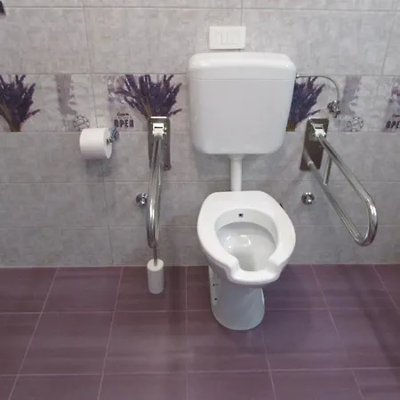 Apartmaji Sobe Zvezda Apartment Pobegi