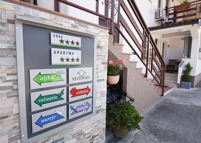 Apartmaji Sobe Zvezda Apartmán Pobegi