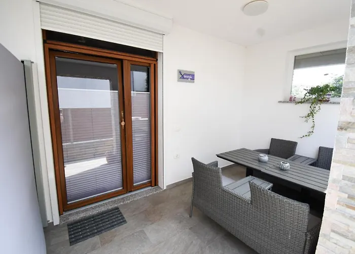 Apartmaji Sobe Zvezda * Pobegi