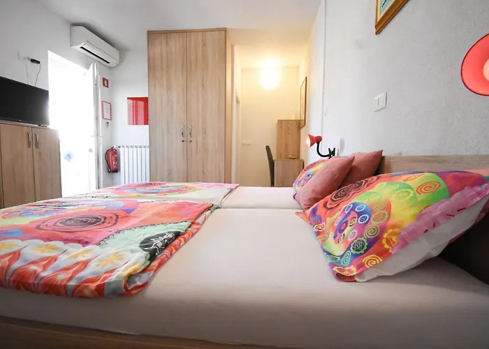 Apartmaji Sobe Zvezda Apartmán Pobegi