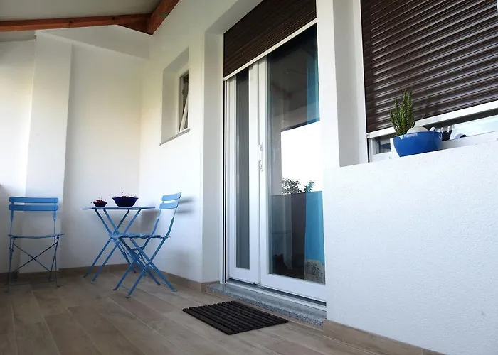 Apartmaji Sobe Zvezda *