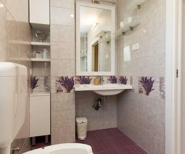 Apartmaji Sobe Zvezda * Pobegi