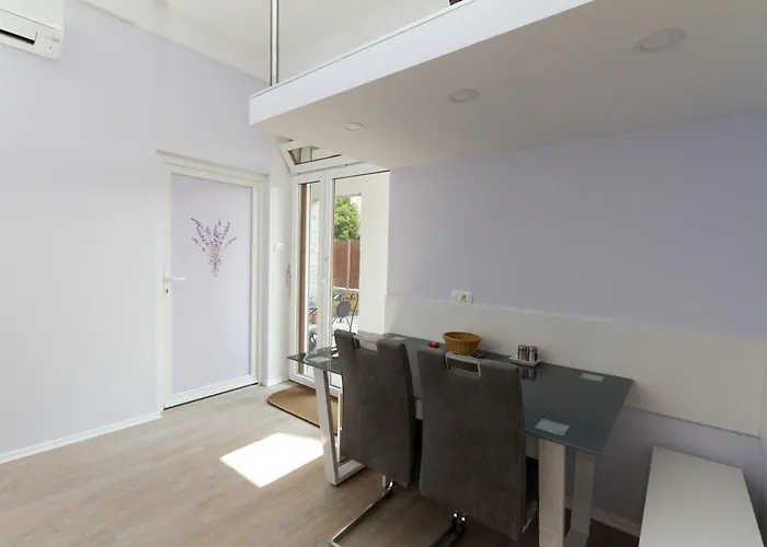 Apartmaji Sobe Zvezda Appartement *